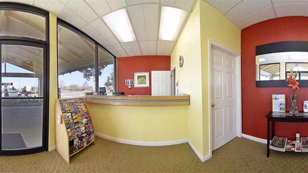 Motel At Highway 1 Lompoc