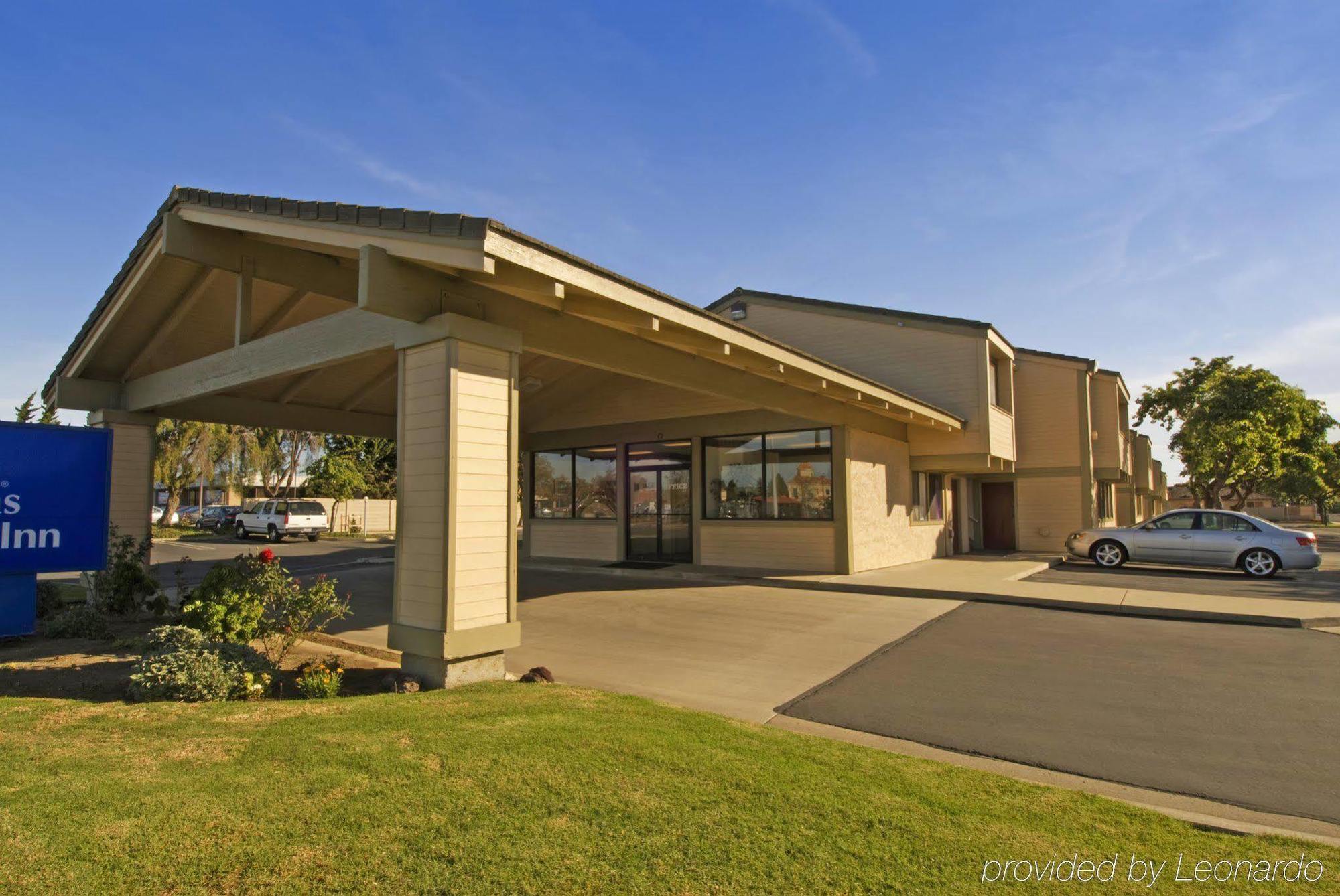 Motel At Highway 1